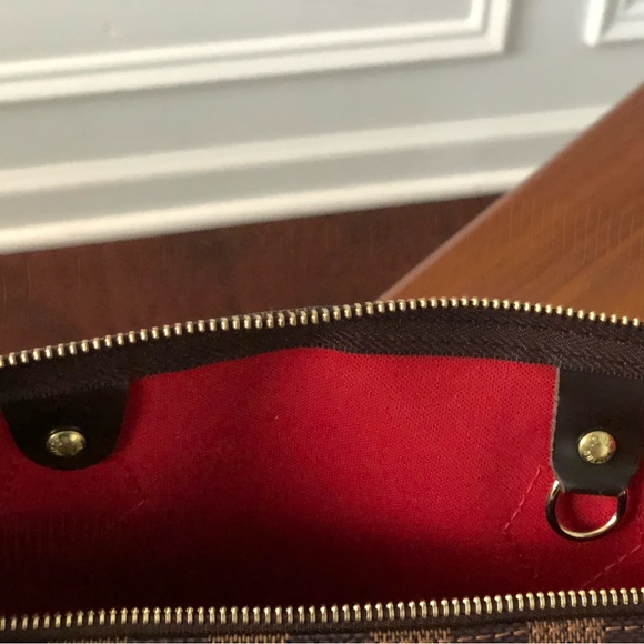Authentic Louis Vuitton Damier Ebene Speedy 35. - Picture 8 of 16